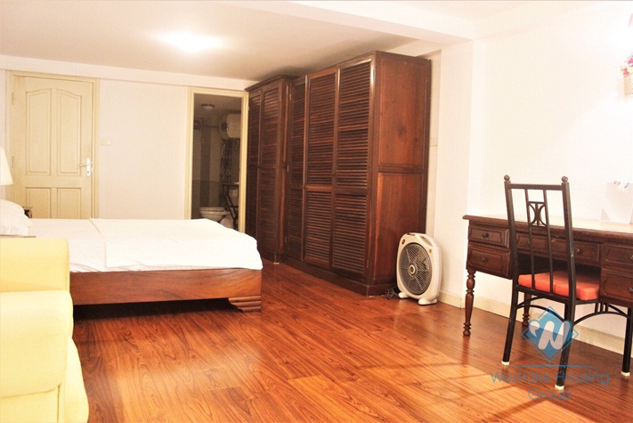 Nice apartment has 02 floor for rent in Hoan kiem district 